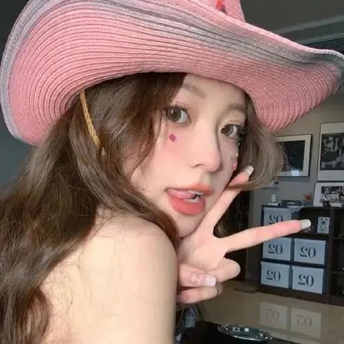 致敬白衣天使公益云演唱会